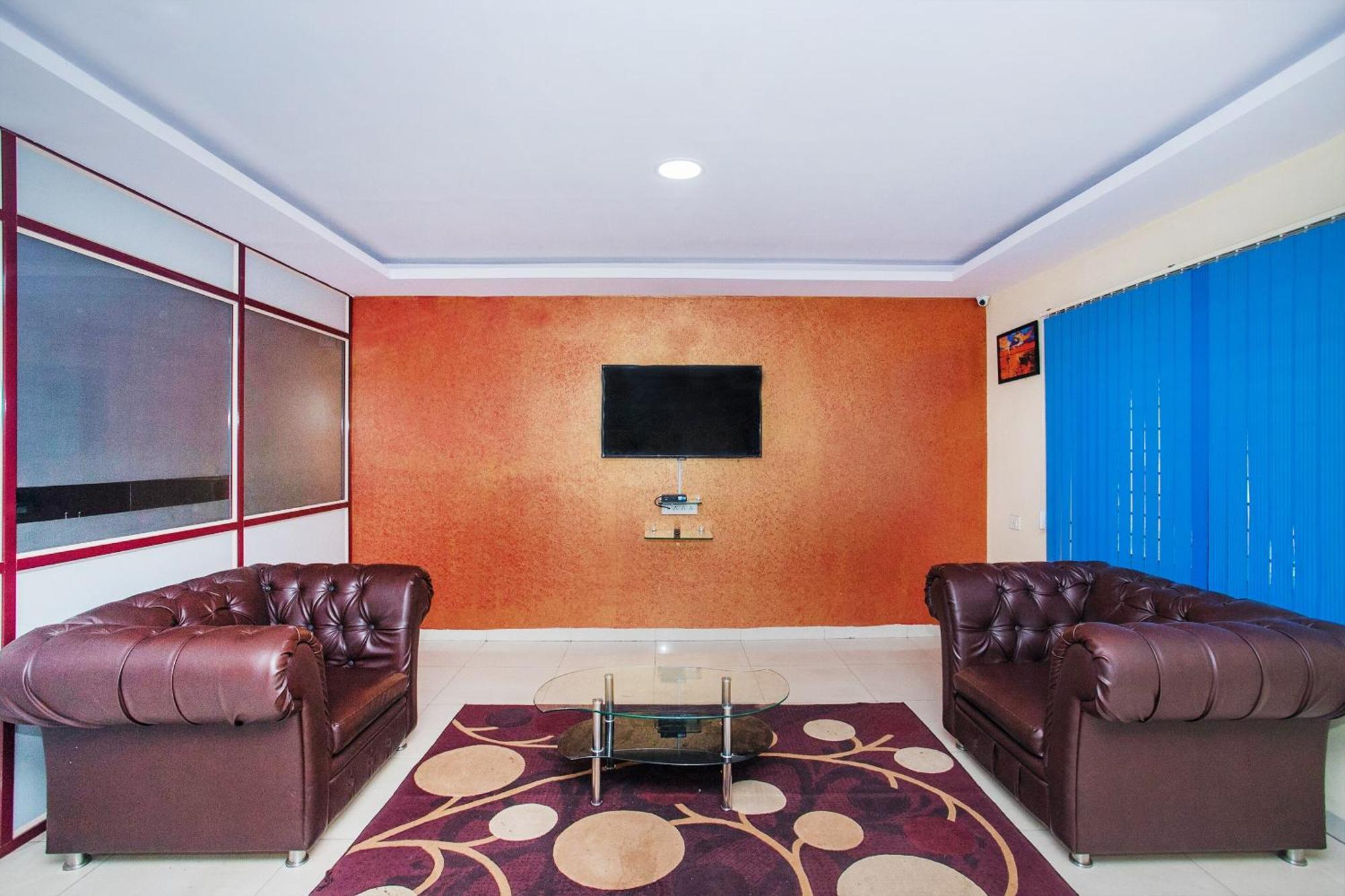 Hotel O Gymkhana Comforts Jalahalli Bagian luar foto