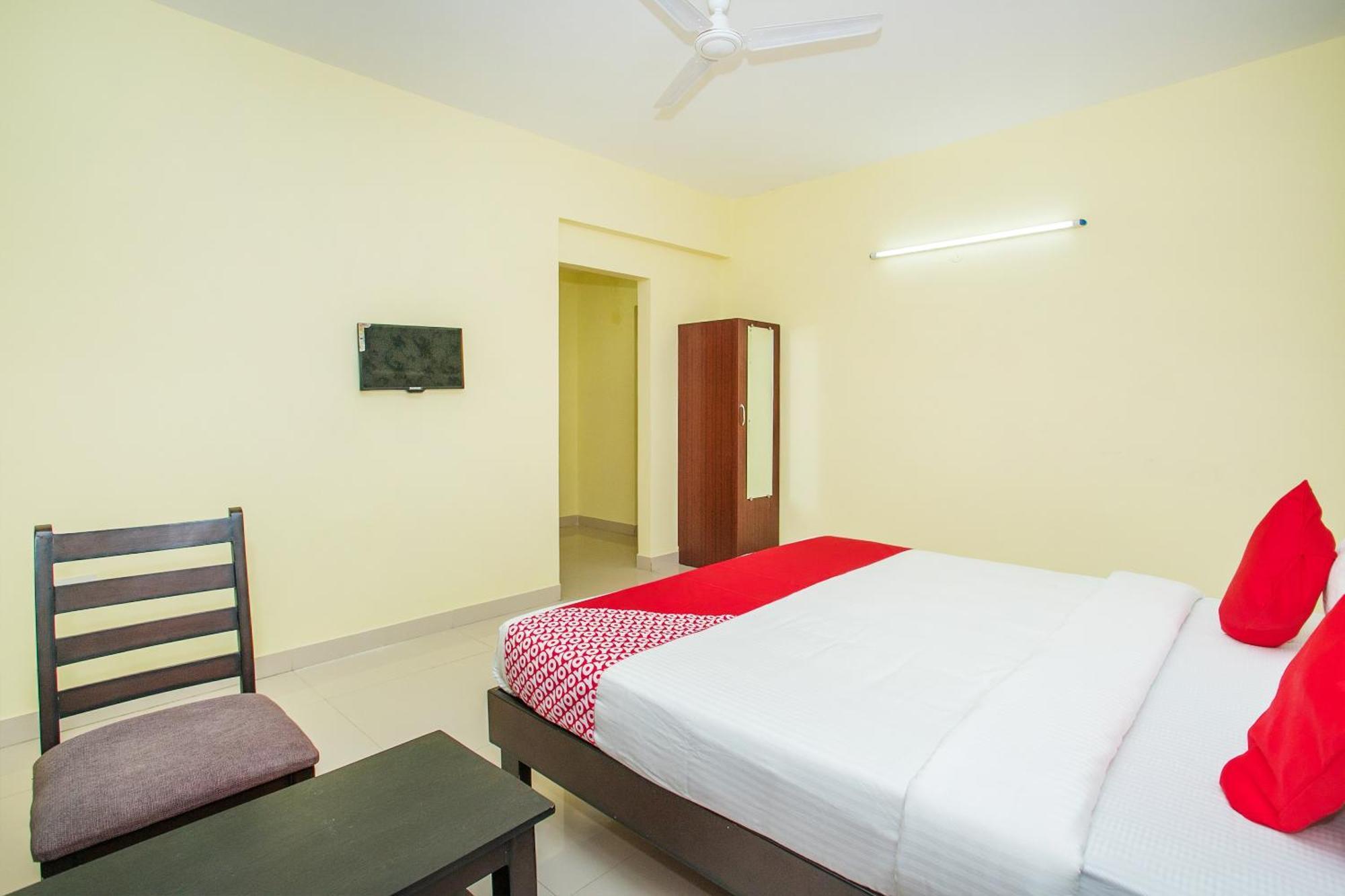 Hotel O Gymkhana Comforts Jalahalli Bagian luar foto