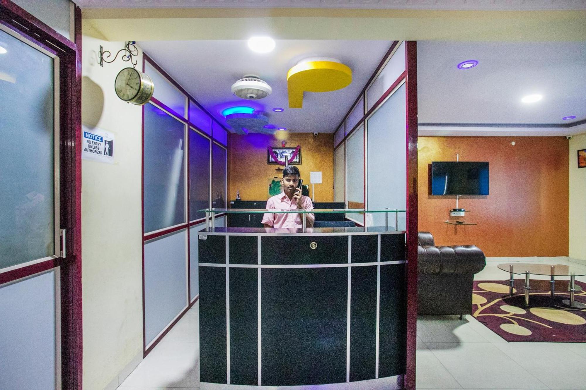 Hotel O Gymkhana Comforts Jalahalli Bagian luar foto